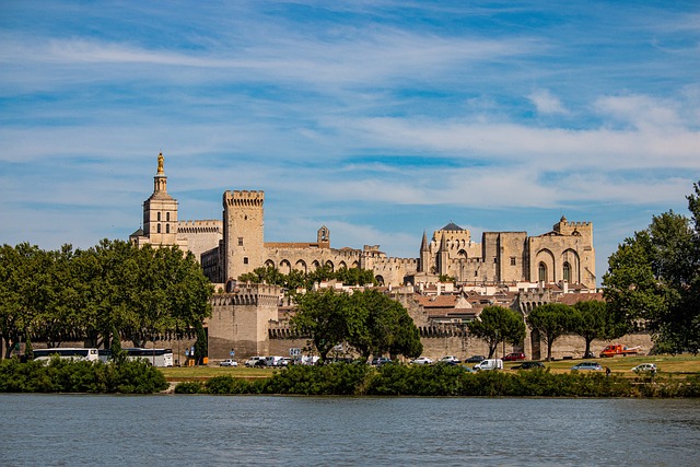 Location de voiture à Avignon