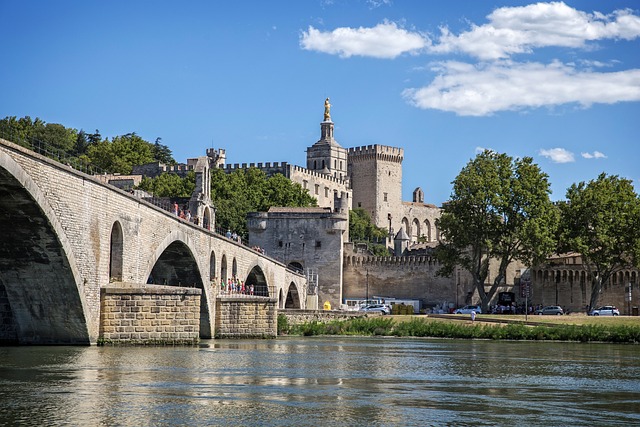 Location d'utilitaire à Avignon